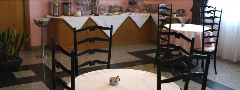 Hotel Atleti Foggia Exteriör bild