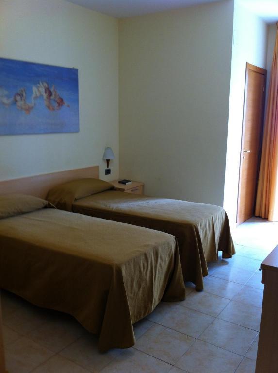 Hotel Atleti Foggia Rum bild